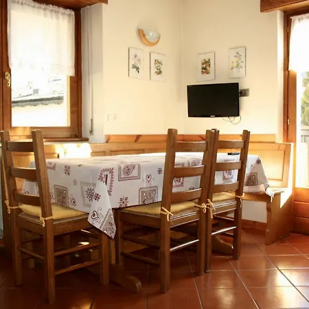 Casa Spluga Apartmán *